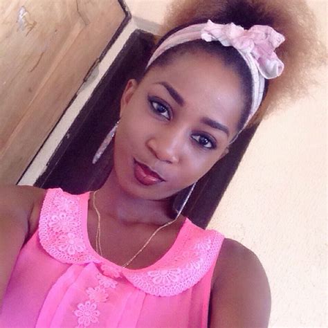 awesomehotgist: CheckOut korede Bello GirlFriend Lovely Pictures