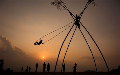 Dashain and Tihar (Greatest Festivals of Nepalese) | Ace the Himalaya