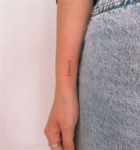 20 Small Tattoos on Wrist That're so Pretty I Take You | Wedding ...