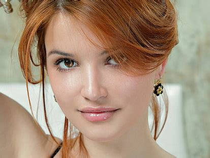 3840x2160px | free download | HD wallpaper: Beautiful brunette girl, makeup, Indian headdress ...