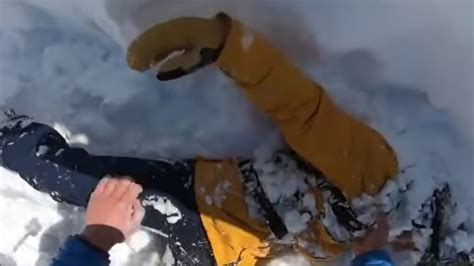 Real-Time Footage Shows Harrowing Moments Of Avalanche Victim’s Rescue ...