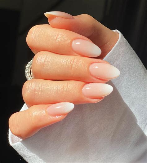 Get Ready for Spring with Stunning Pink to White Gradient Nails - See ...