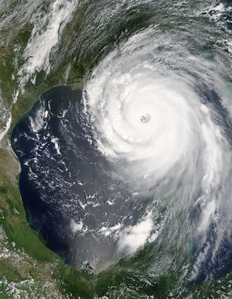 File:Hurricane Katrina August 28 2005 NASA.jpg - Wikipedia