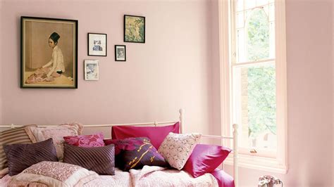 Think pink for a feeling of calm | Interior and Exterior Colour Paints - Decorating Ideas - Dulux