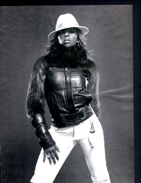 Mary J. Blige for Vibe Magazine | Vibe magazine, Fashion, Leather jacket