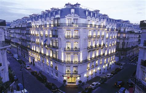 La Trémoille | Five Star Paris Hotel | Luxury Hotels in Paris