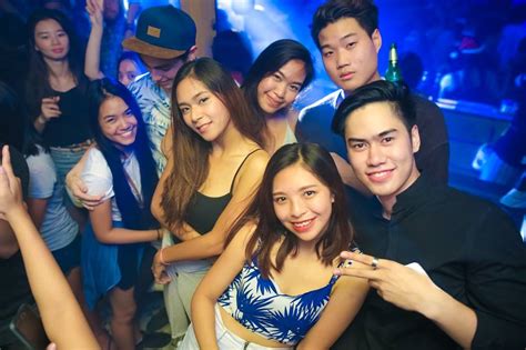 Chiang Mai Nightlife: Best Bars and Nightclubs (2018) | Jakarta100bars Nightlife Reviews - Best ...