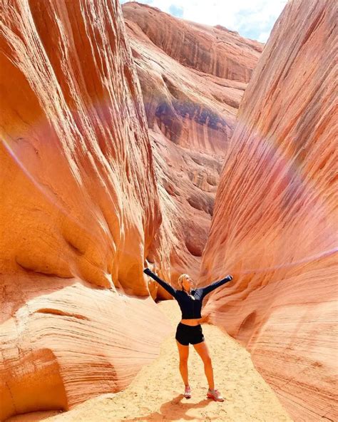 Lower Antelope Canyon - Kayaking & Hiking Guide