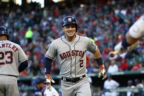 Astros all Smiles in 7-2 Boot-Stomping of Rangers - The Crawfish Boxes