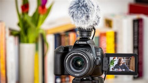 Best Vlog DSLR Cameras Under 45000 - PhoneWorld