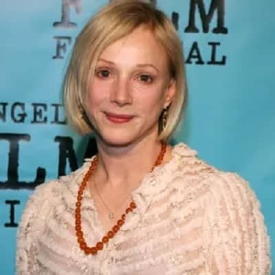 Sondra Locke - Bio, Age, Net Worth, Height, Married, Nationality, Body ...