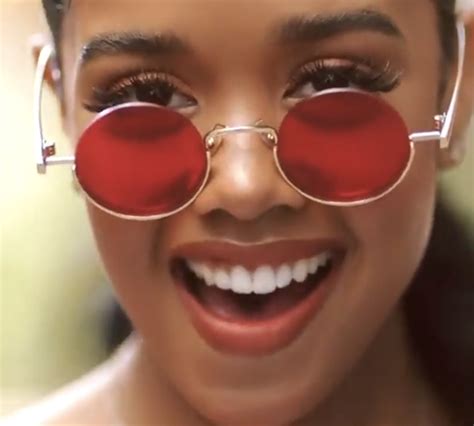 H.E.R. Belts George Michael's 'Freedom' In New Old Navy Commercial ...