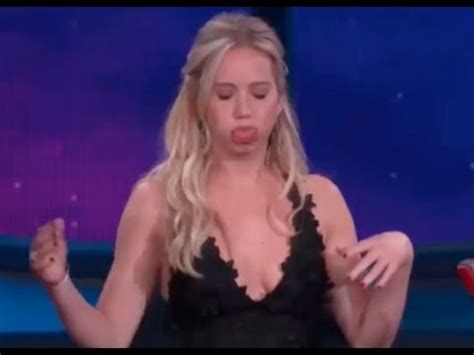 Jennifer Lawrence Funny Moments (2015) - YouTube