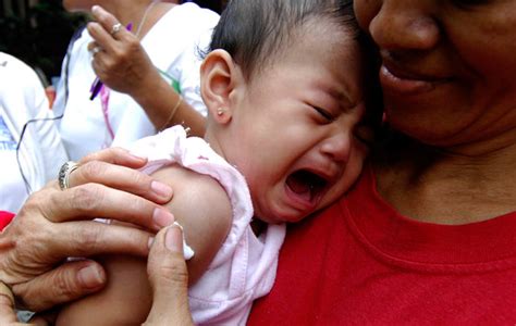 Soothing Babies During Vaccination - The New York Times