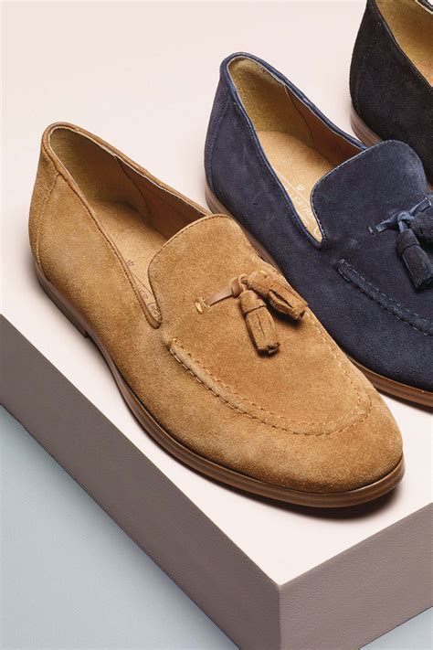 Mens Next Tan Suede Tassel Loafer - Brown | Loafers men outfit, Mens ...