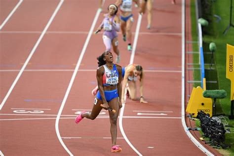 USA breaks mixed 4x400m world record in Budapest | News | Budapest 23 | World Athletics ...