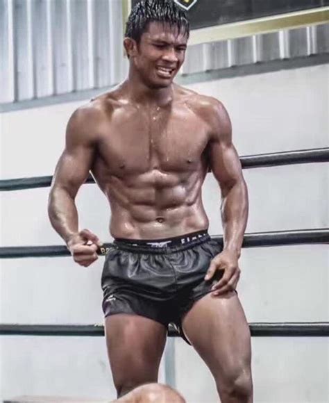 Buakaw Banchamek (8)