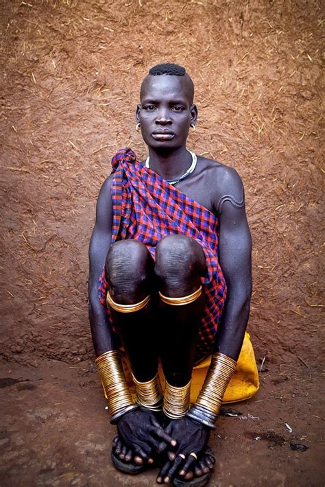 Bodi woman, Omo Valley, Ethiopia | Africa people, African people, African beauty