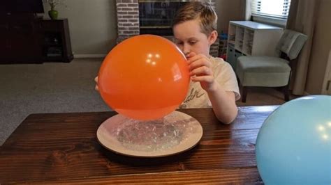 Six Fun Static Electricity Experiments for Science Students - STEM Education Guide