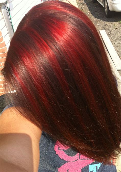 About US – Business Tomato | Red highlights in brown hair, Red hair ...