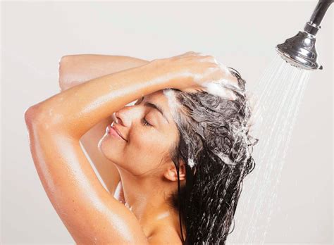 Washing hair: 10 Things you should know to become a hair pro