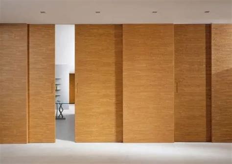 Brown Wooden Office Partition, Frame Thickness: 25-30 Mm at Rs 1000/square feet in Vadodara