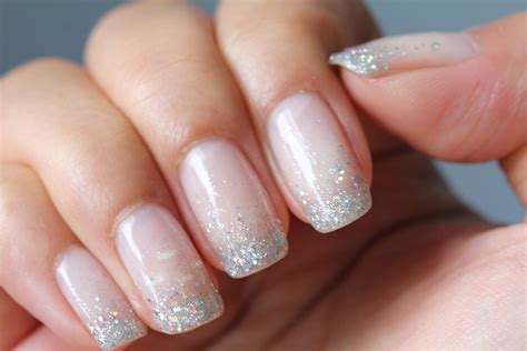 DSK Steph!: Cindy's Nails Glitter Waterfall Shellac Nails | Bride nails, Pearl nails, Bridal nails