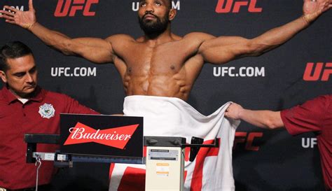 UFC 213 early weigh-in results and live video stream (9 a.m. ET)