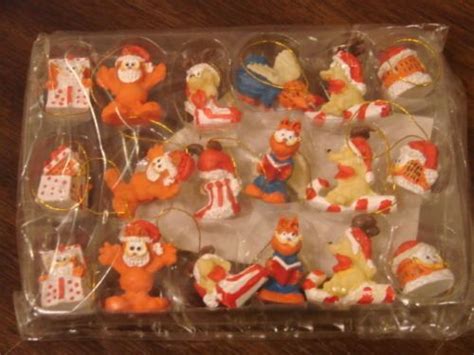 Set of 18 Miniature Garfield Christmas Ornaments for sale online | eBay ...