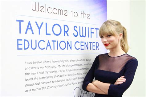 5 Classes Taylor Swift Could Offer At Her New Education Center