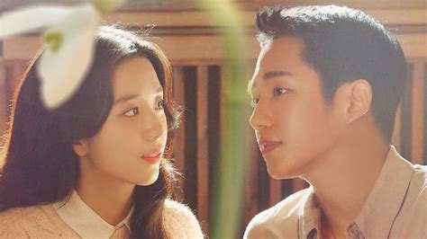 Snowdrop actors Jung Hae In and Jisoo enthral fans with their on screen and off screen chemistry