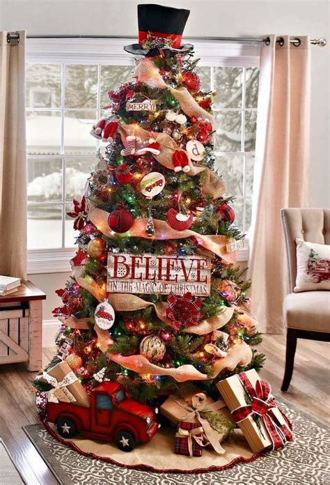 10+ Rustic Decorated Christmas Trees