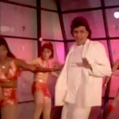 Birthday Special: Top 7 dance moves of Mithun Chakraborty you can copy ...