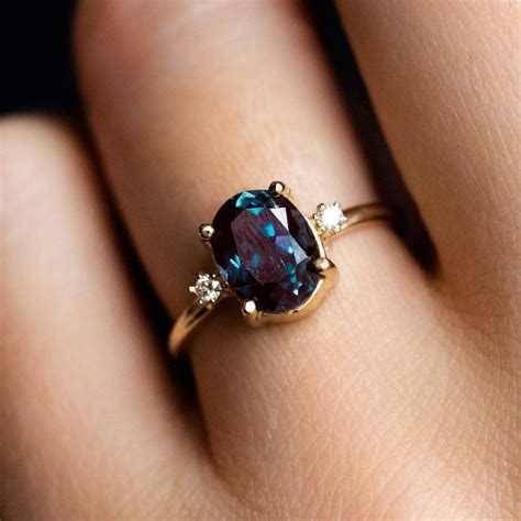 Stunning Engagement Rings That Will Take Your Breath Away