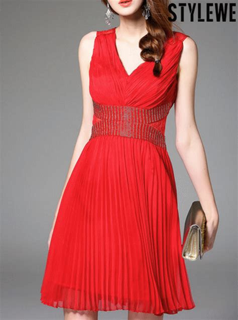 Sleeveless #Midi #Dress #stylewe Midi Swing Dress, V Neck Midi Dress ...