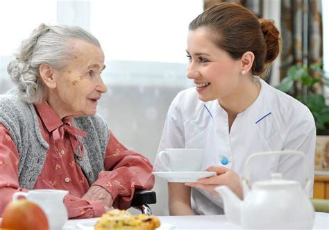 ELDERLY CARE SERVICES: EVERYTHING YOU NEED TO KNOW - Hardluckcastle