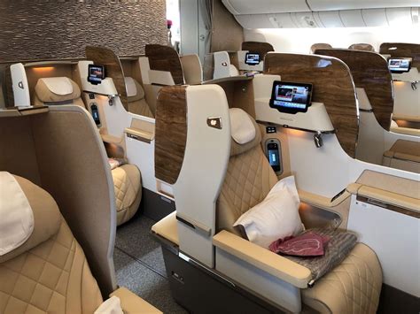 Review: Emirates New First Class 777 Dubai To Brussels | Luxury rv ...