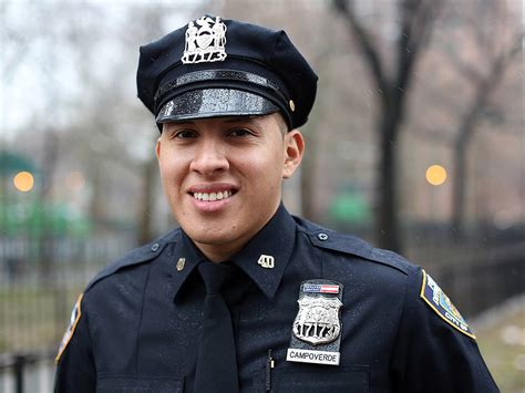 Mental help in NYPD uniform: Properly trained, cops like me can defuse emotional crisis - NYPD News