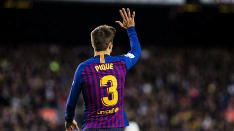 Piqué repite su famosa celebración de la ‘manita’ tras la goleada del ...