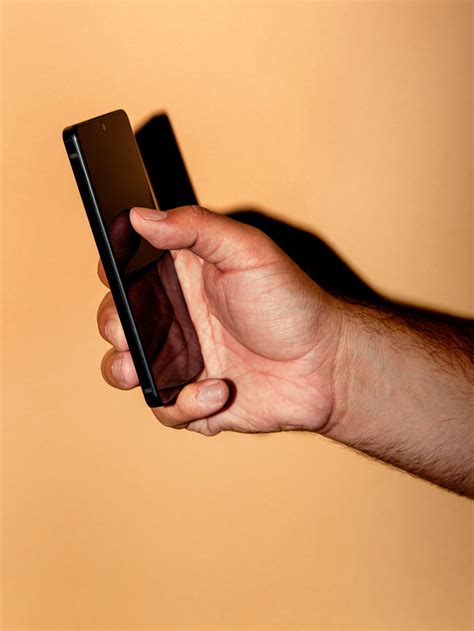 First Look at the Essential Phone, Andy Rubin's Anti-iPhone | WIRED