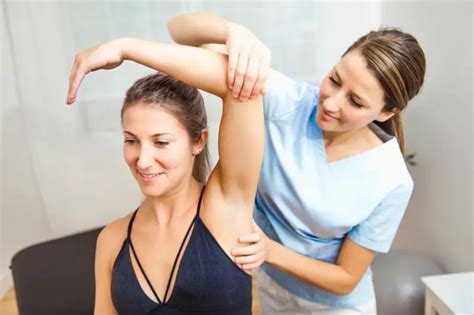 A Comprehensive Guide on Arm Pain - Healthfixs.com