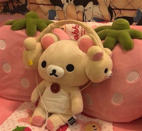 rilakkuma 🎧🐾😎 | Rilakkuma plushie, Kawaii plushies, Rilakkuma