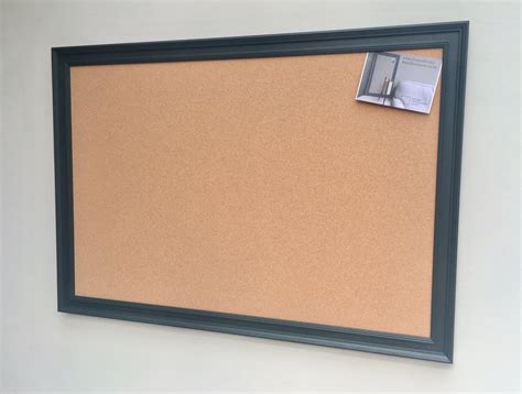 'Studio Green' Giant Size Quality Noticeboard with Traditional Frame ...