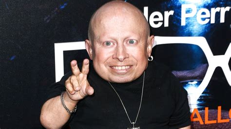 Coroner: Verne Troyer, 'Mini-Me' in Austin Powers death suicide by ...