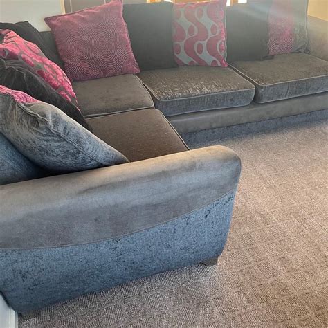 DFS corner sofa , swivel chair and foot rest in TN35 Hastings für 400,00 £ zum Verkauf | Shpock DE