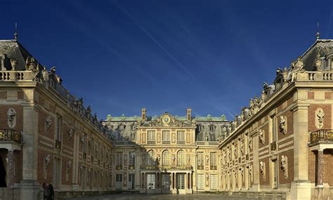 File:Versailles Palace.jpg - Wikimedia Commons