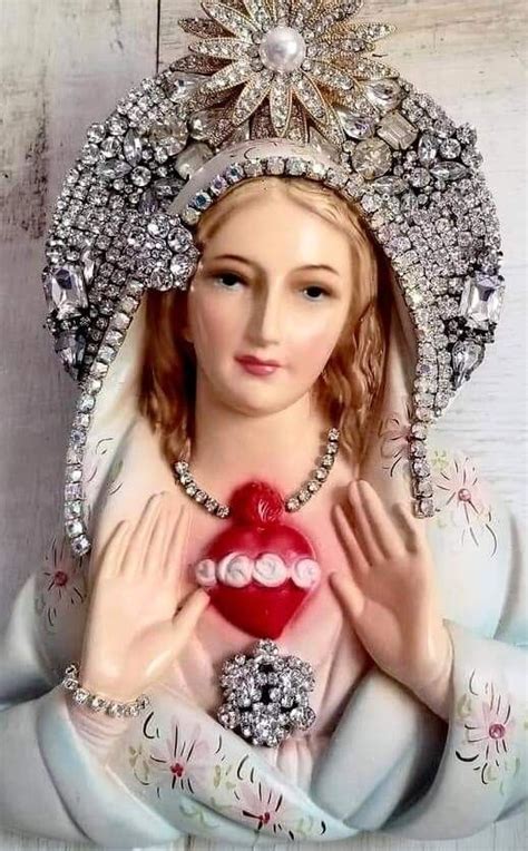 Queen Mary, Crown Jewelry, Virgin Mary, Sagrada Familia, Saints, Dios ...
