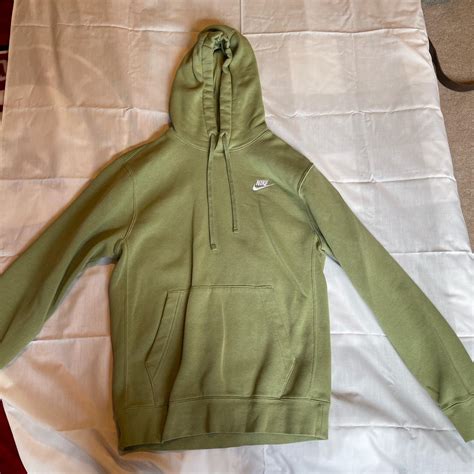 Green Nike Hoodie brand new Small Tall - Depop