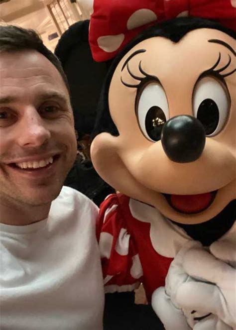 Tommy Bowe Shares Sweet Snaps From His Family Holiday To Disneyland