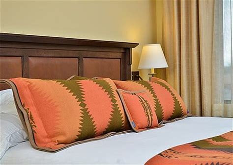 Hotels Near Yellowstone | Amenities | The Cody Hotel, Cody WY